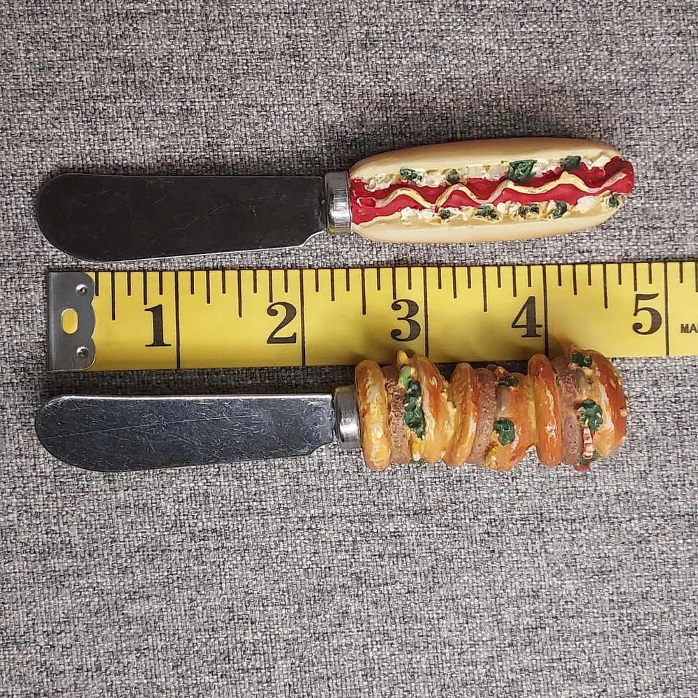Vintage Novelty Hamburger Hotdog Picnic Butter Cheese Spreaders